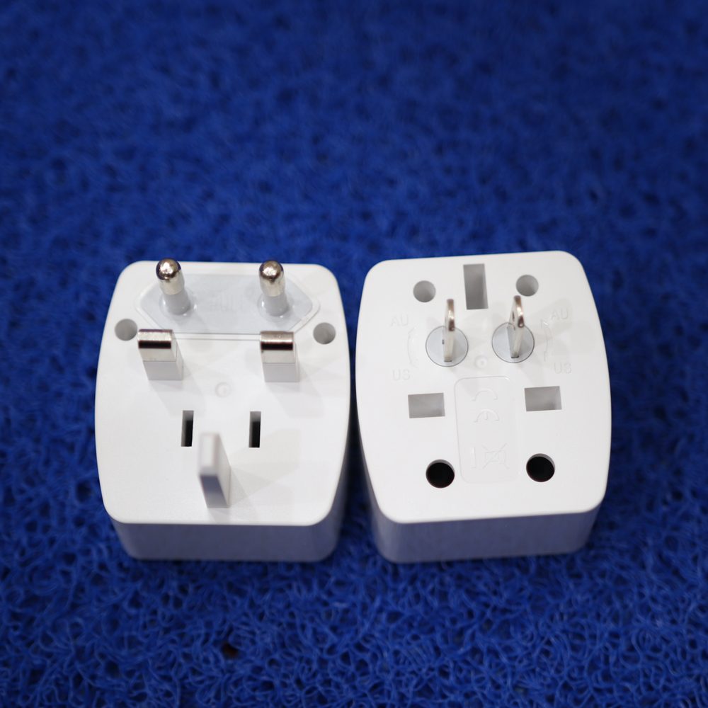 Ldnio 6AMax Universal Plug - Saamaan.Pk