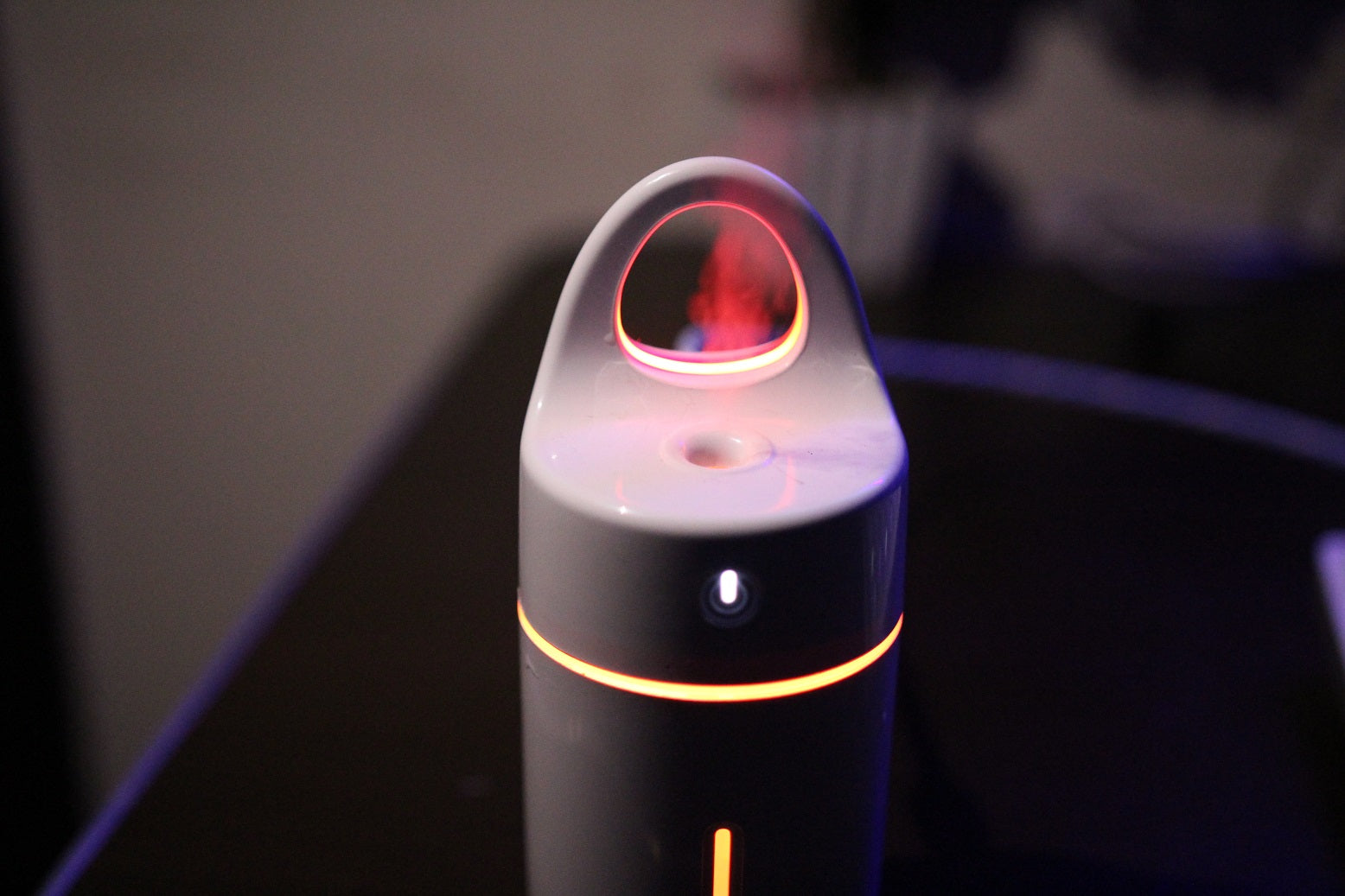 Automatic Atomizer + Night Light - Saamaan.Pk