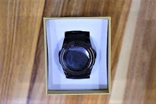 Classic design Smart Watch M8 - Saamaan.Pk