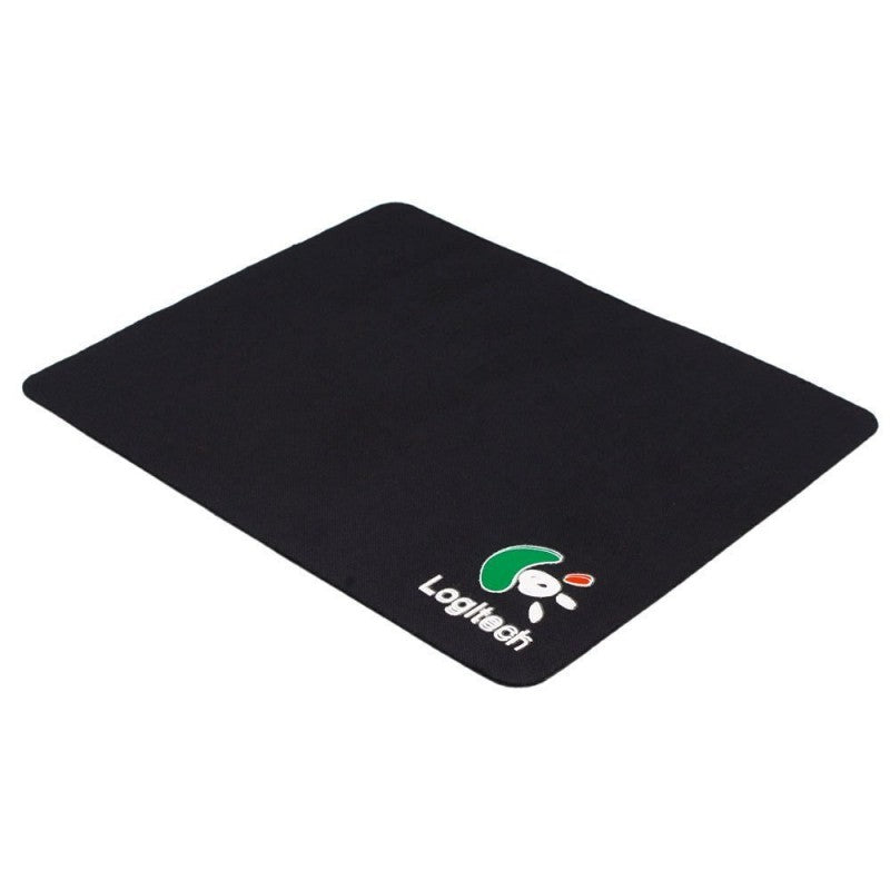mouse pad logitech (black imported) - Saamaan.Pk